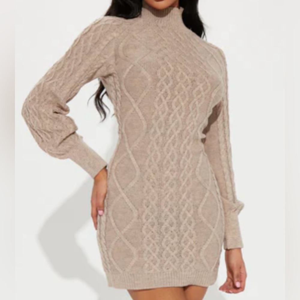 FASHION NOVA. NWT. Cozy Evening Sweater. Mini Dress. Oatmeal.‎ Size Small.